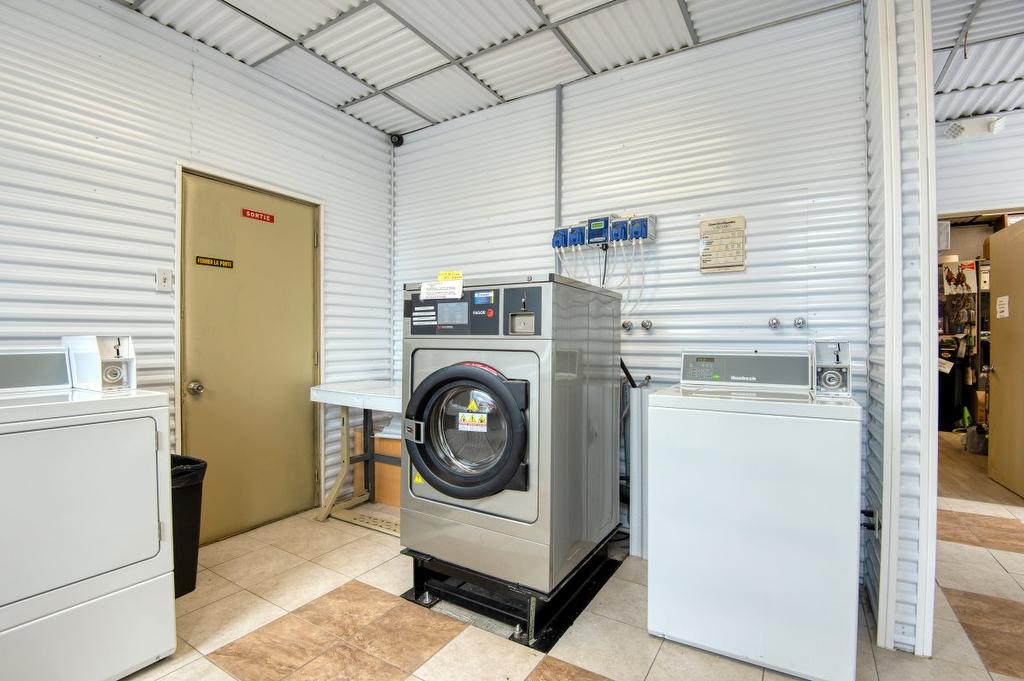 Autre - 14 Rue Langlois, Granby, QC - Indoor Photo Showing Laundry Room