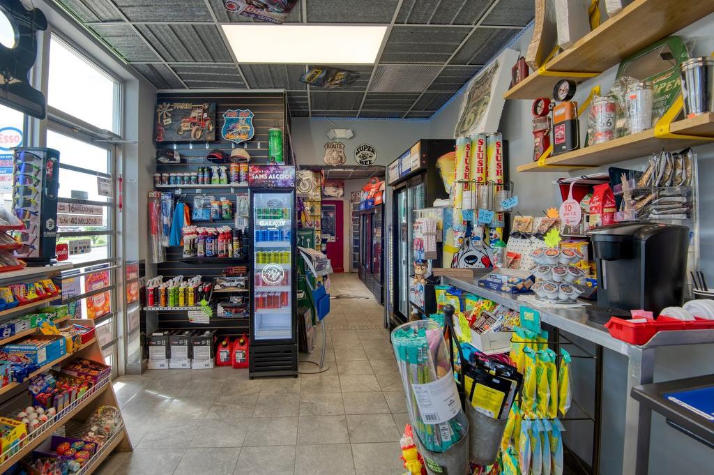 Autre - 14 Rue Langlois, Granby, QC - Indoor