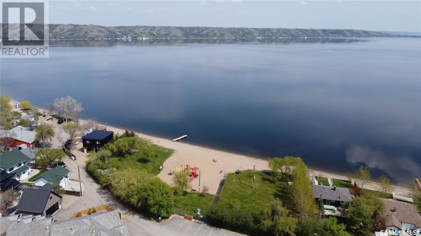 9 And 11 Qu'Appelle Park, B-Say-Tah, SK