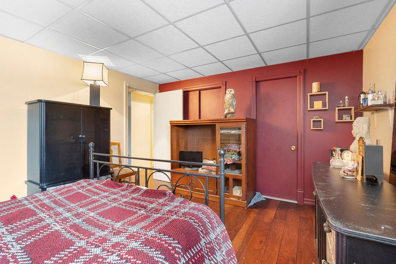 Chambre à coucher - 7696 Boul. Ste-Anne, Château-Richer, QC - Indoor Photo Showing Bedroom