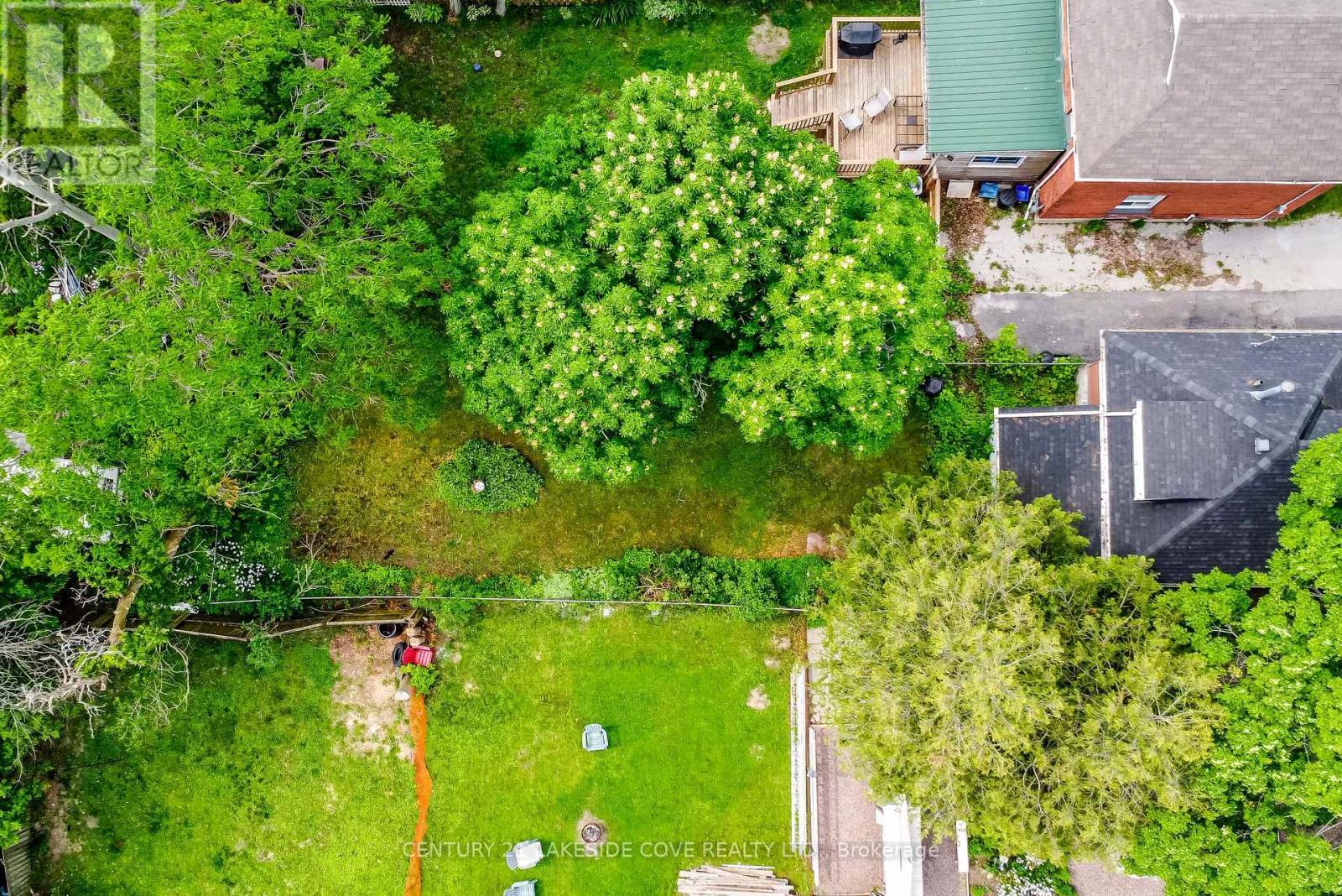 147 Dufferin Street, Orillia, ON - Outdoor