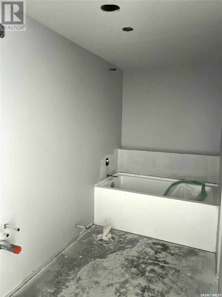 106 607 10Th Street, Humboldt, SK - Indoor Photo Showing Other Room