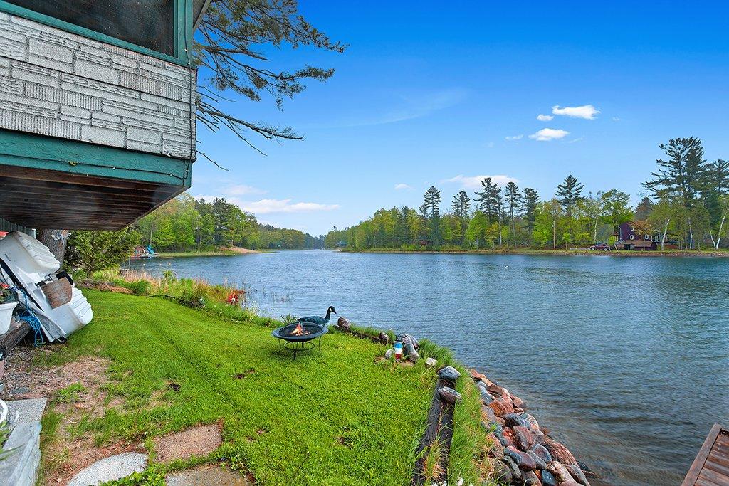 Access to a body of water - 18C Ch. Durant, Clarendon, QC - Outdoor With Body Of Water With View
