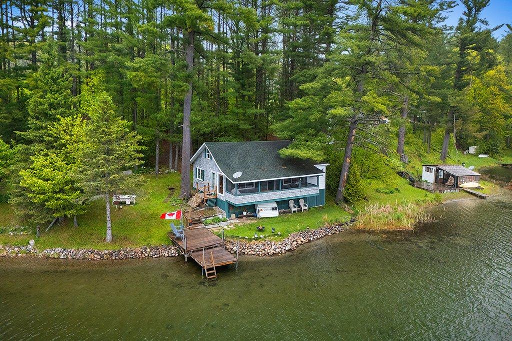 Frontage - 18C Ch. Durant, Clarendon, QC - Outdoor With Body Of Water