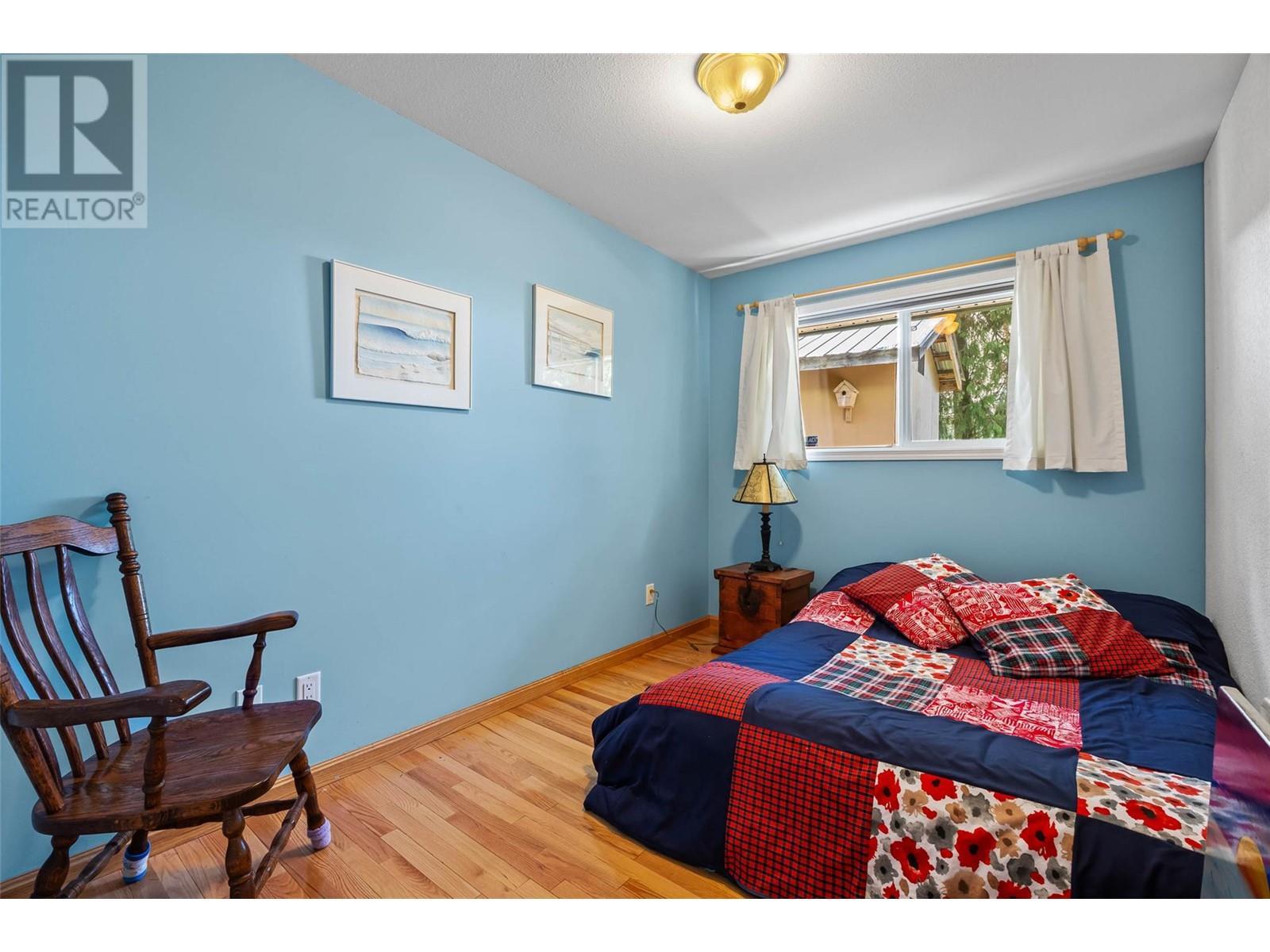 1837 Archibald Road Unit# 115, Blind Bay, BC - Indoor Photo Showing Bedroom