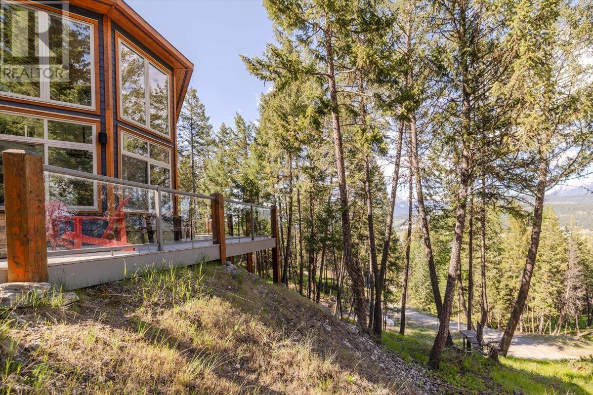 9942 Osprey Landing Drive, Wardner, BC - Outdoor With Deck Patio Veranda