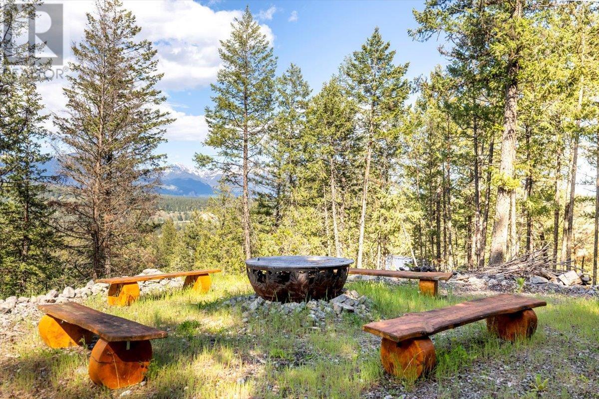 9942 Osprey Landing Drive, Wardner, BC - Outdoor