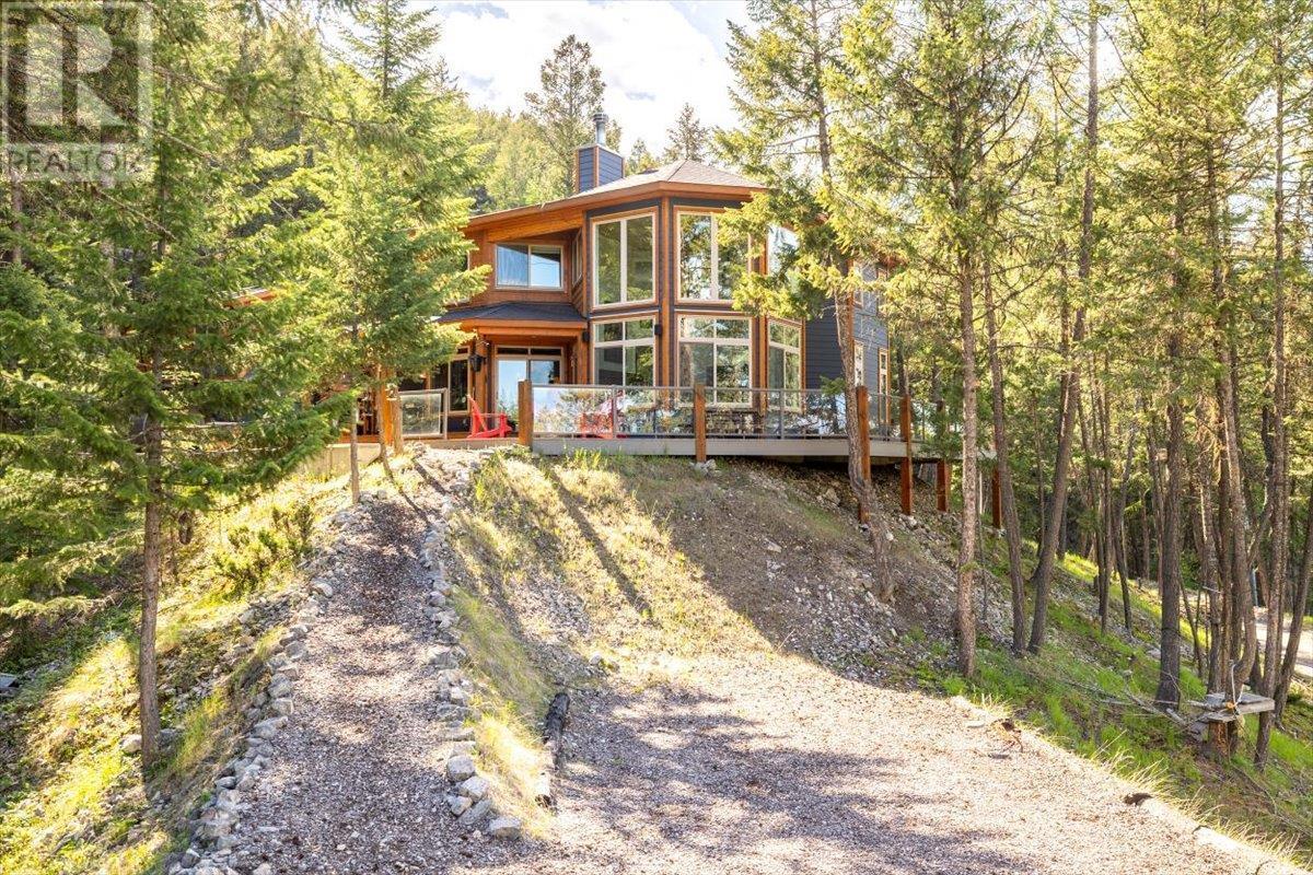 9942 Osprey Landing Drive, Wardner, BC - Outdoor With Deck Patio Veranda