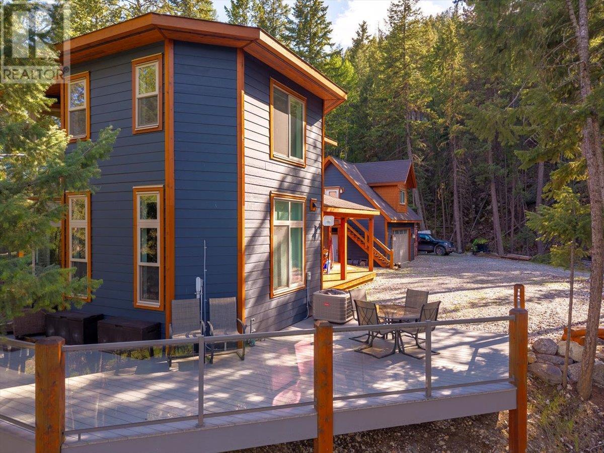 9942 Osprey Landing Drive, Wardner, BC - Outdoor