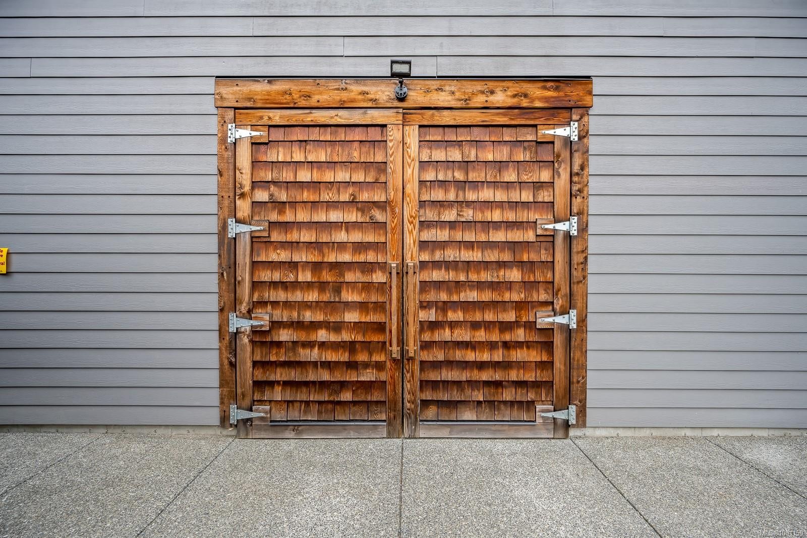 8899 Henderson Ave, Black Creek, BC