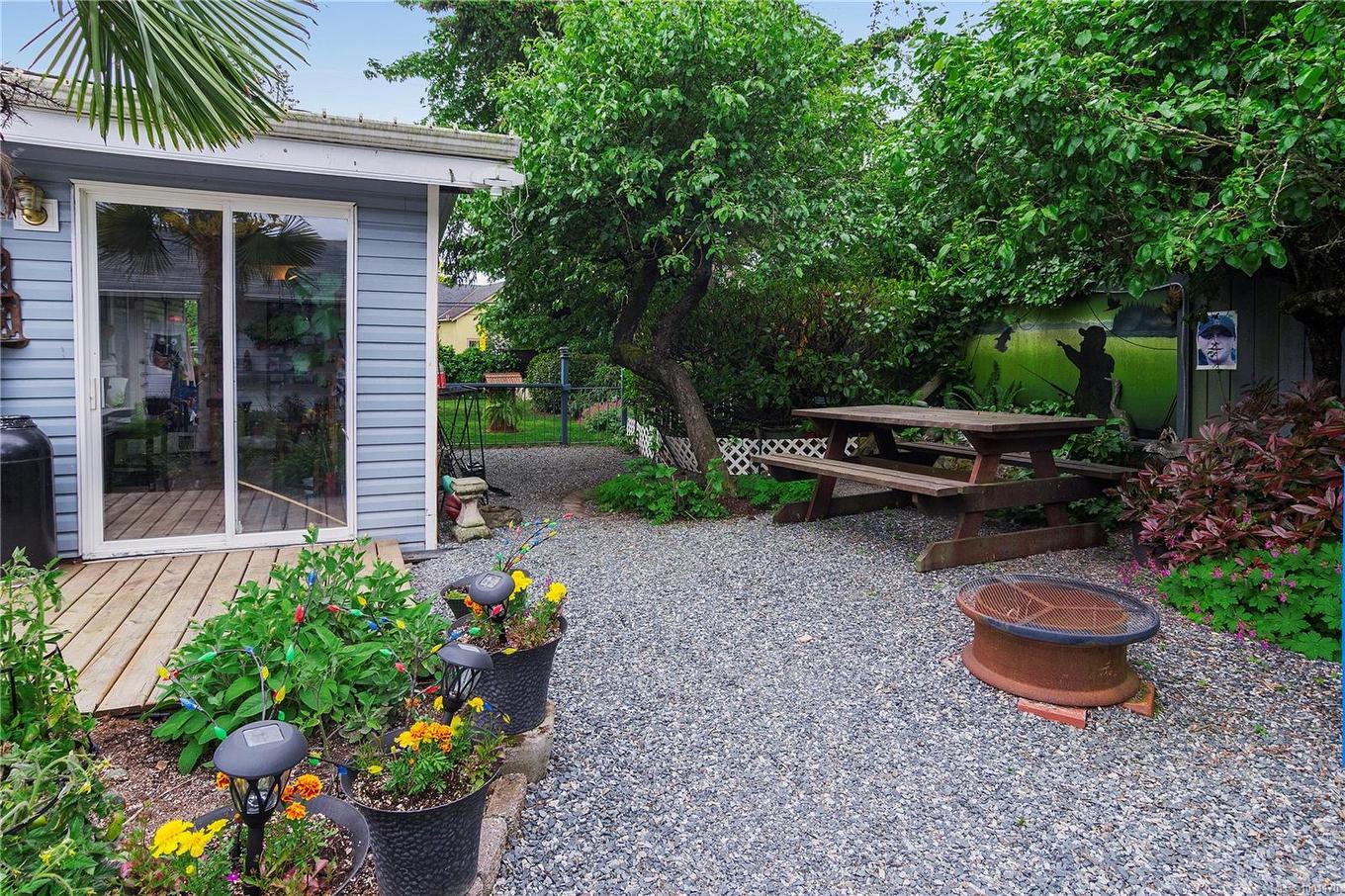 762 Albert St, Nanaimo, BC