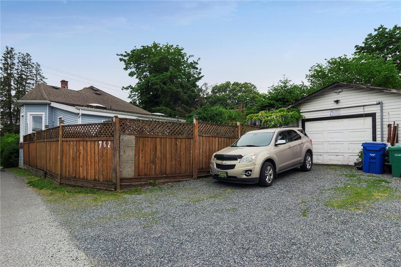 762 Albert St, Nanaimo, BC