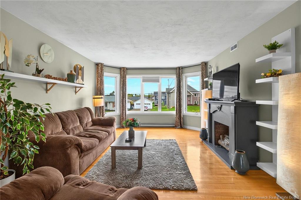 913 Melanson Rd, Dieppe, NB