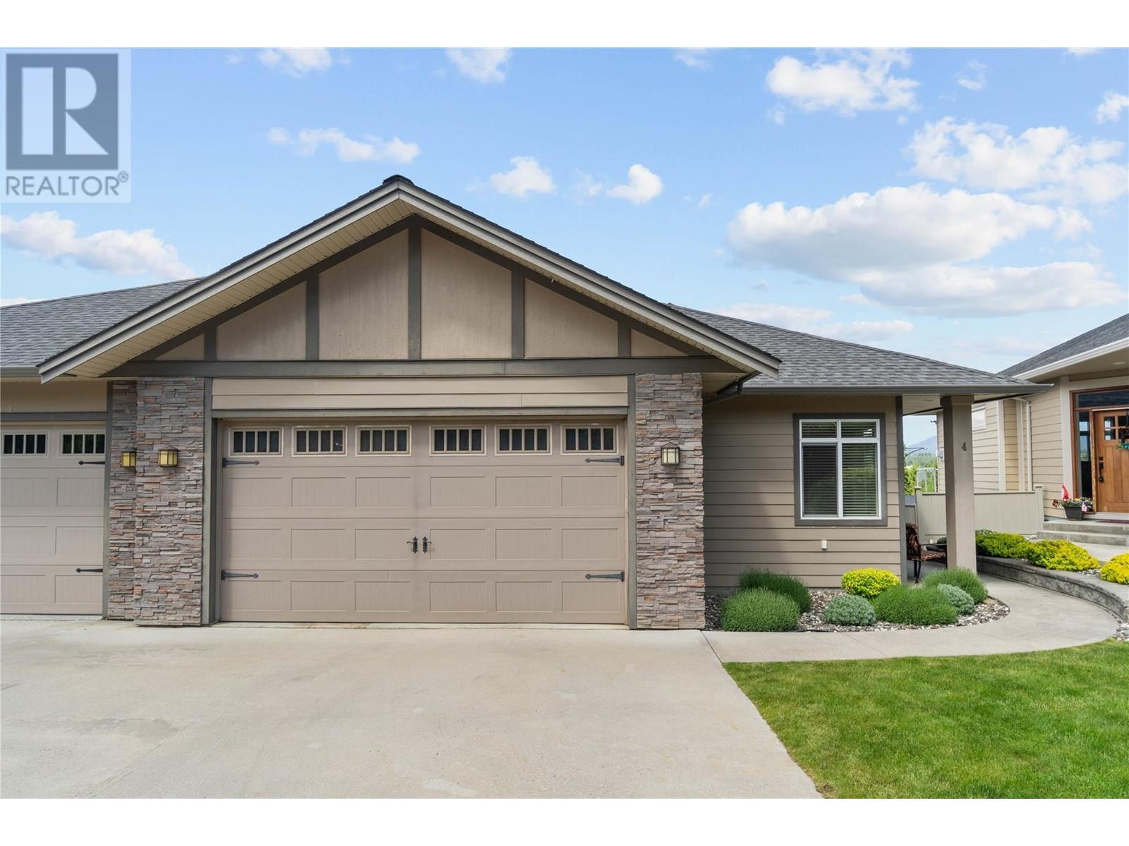 1431 Auto Road Se Unit# 4, Salmon Arm, BC - Outdoor With Facade