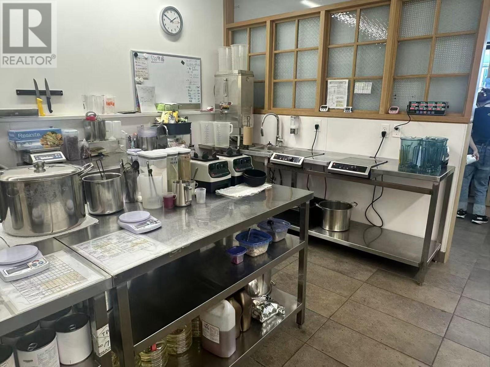 1175 Robson Street, Vancouver, BC