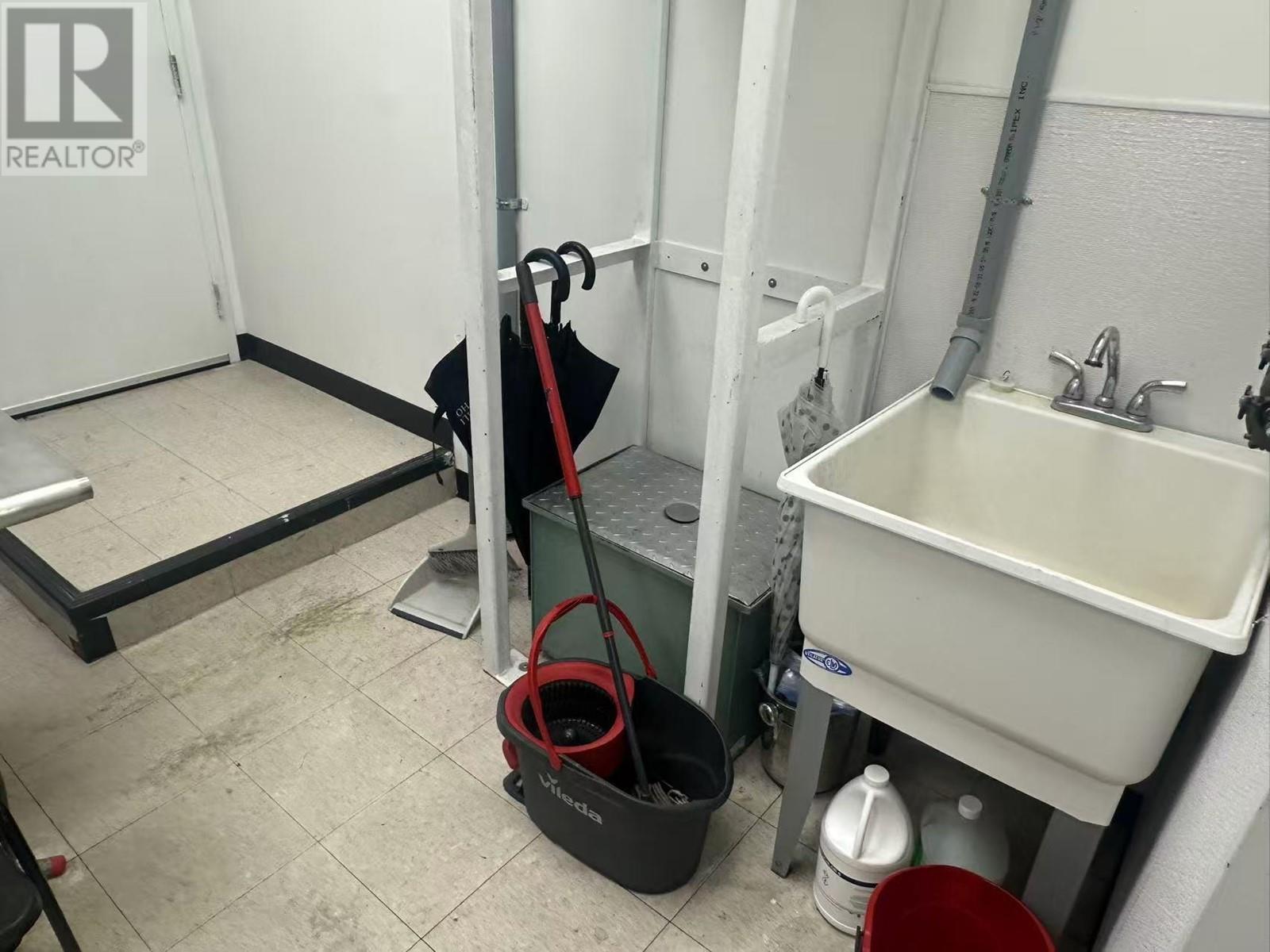 1175 Robson Street, Vancouver, BC