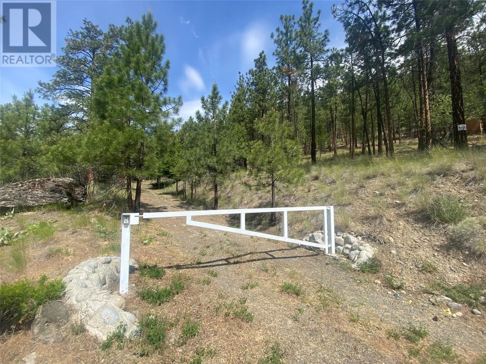 101 Airport Road, Lillooet, BC