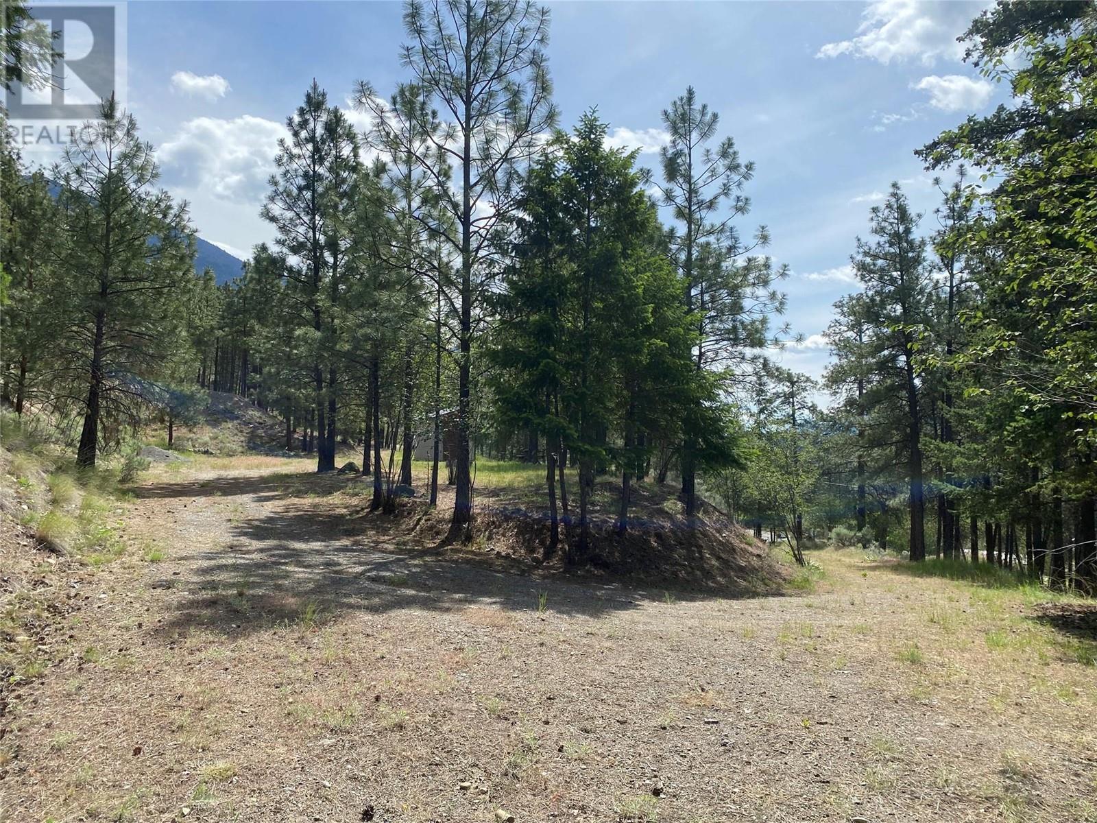 101 Airport Road, Lillooet, BC