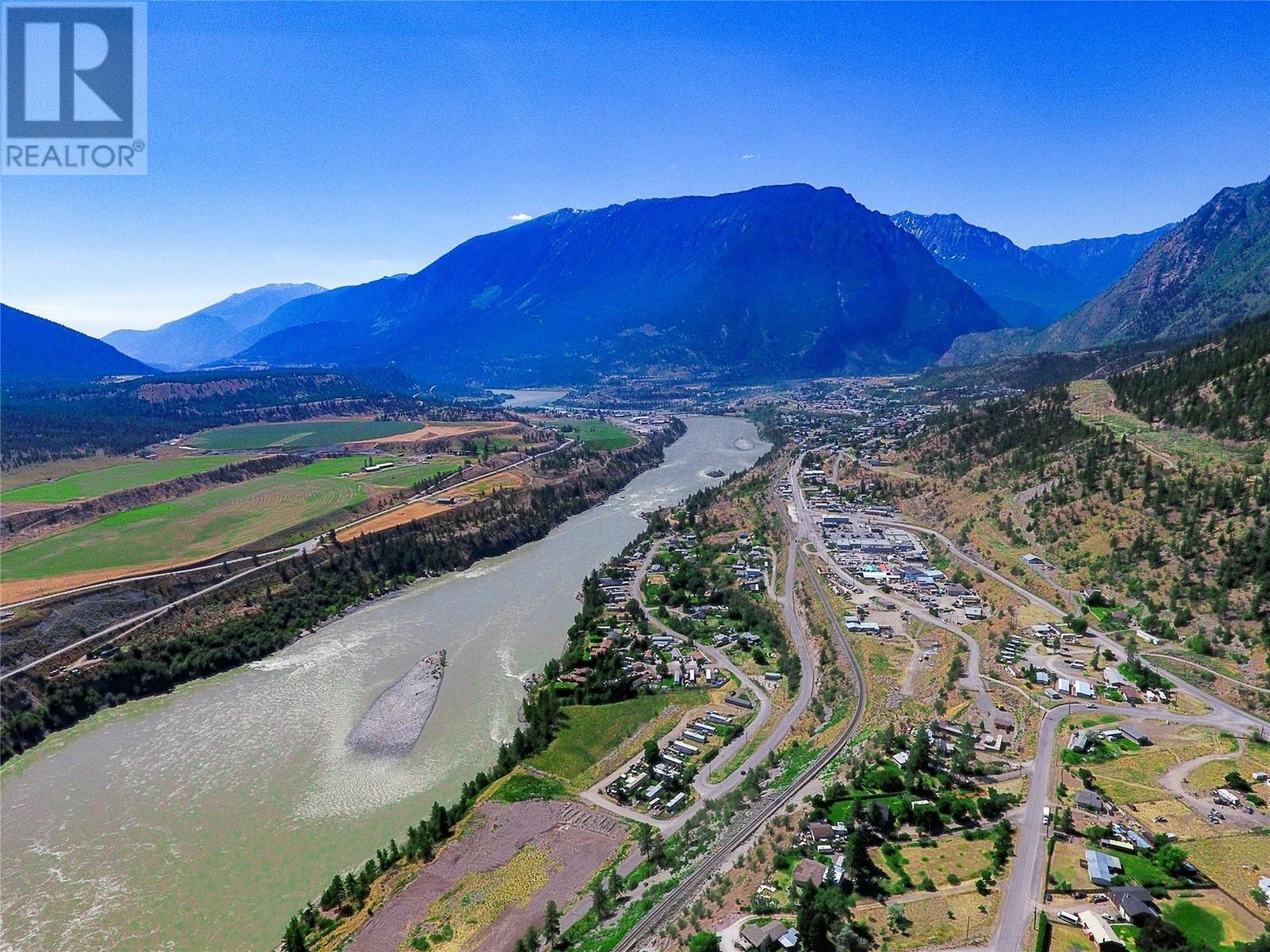101 Airport Road, Lillooet, BC