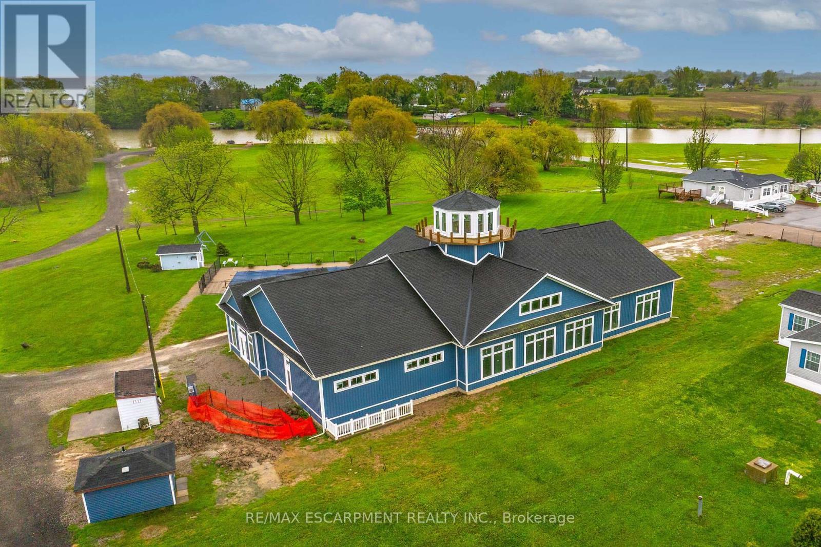 2 Driftwood Crescent, Haldimand, ON - Outdoor With View