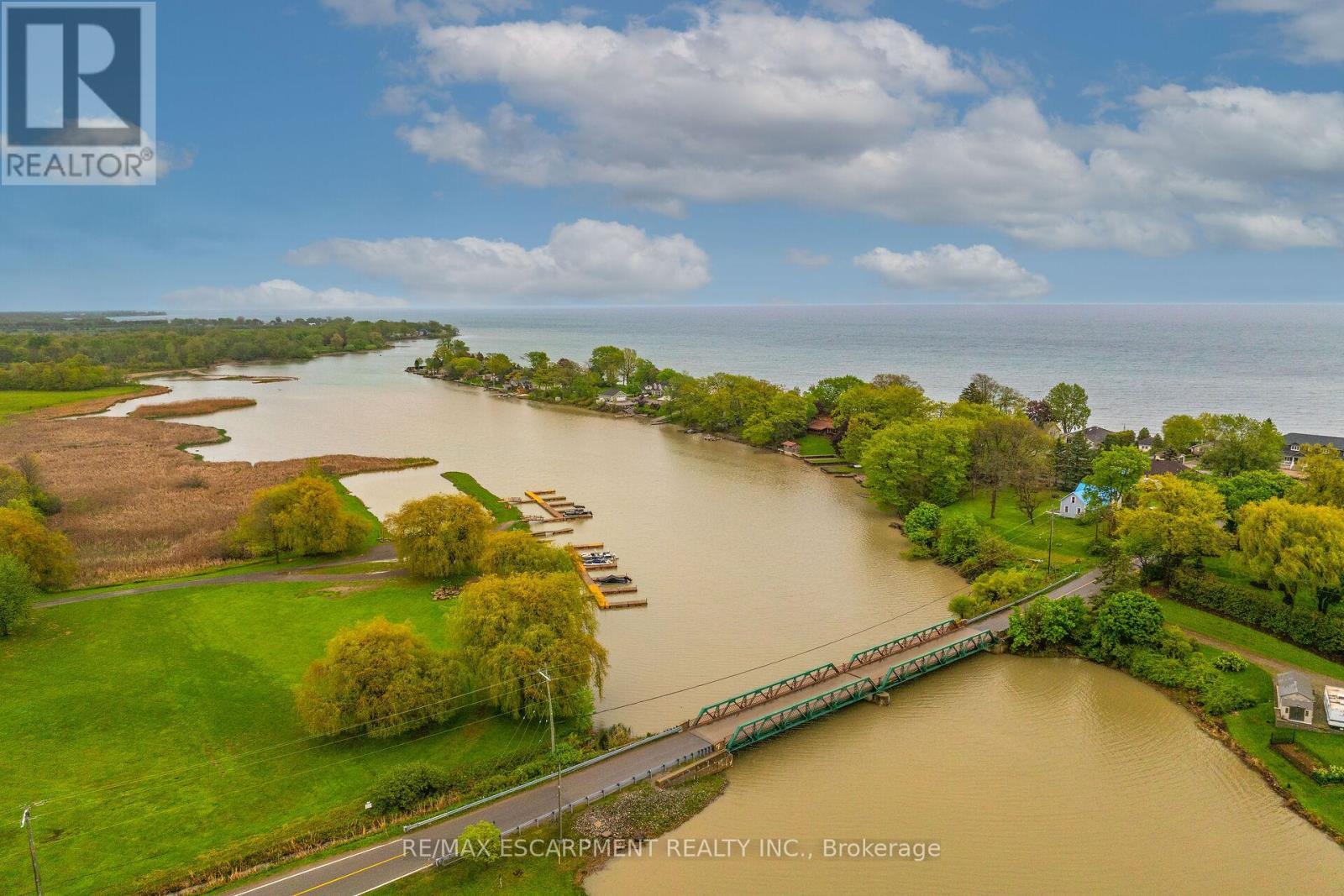 2 Driftwood Crescent, Haldimand, ON - Outdoor With Body Of Water With View
