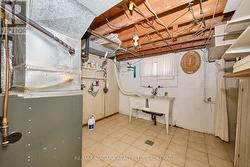 LAUNDRY / UTILITY ROOM -