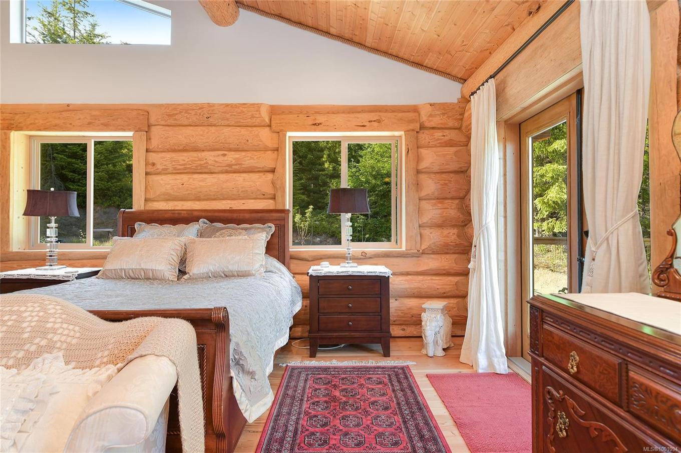 4250 Goldstream Heights Dr, Malahat, BC