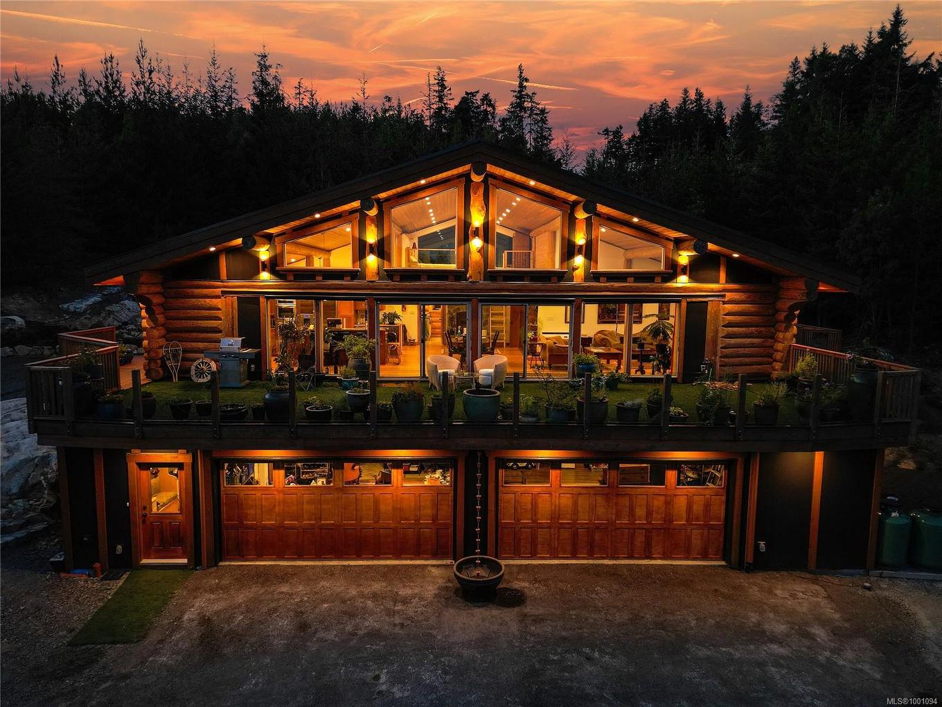 4250 Goldstream Heights Dr, Malahat, BC