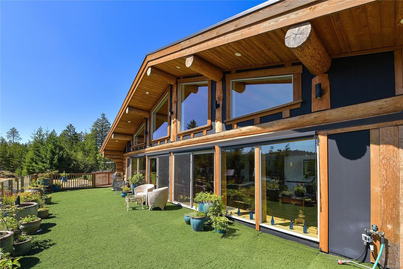 4250 Goldstream Heights Dr, Malahat, BC