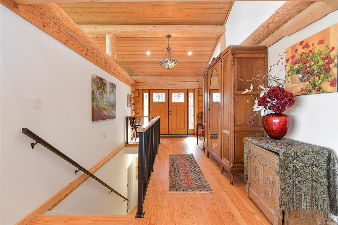 4250 Goldstream Heights Dr, Malahat, BC