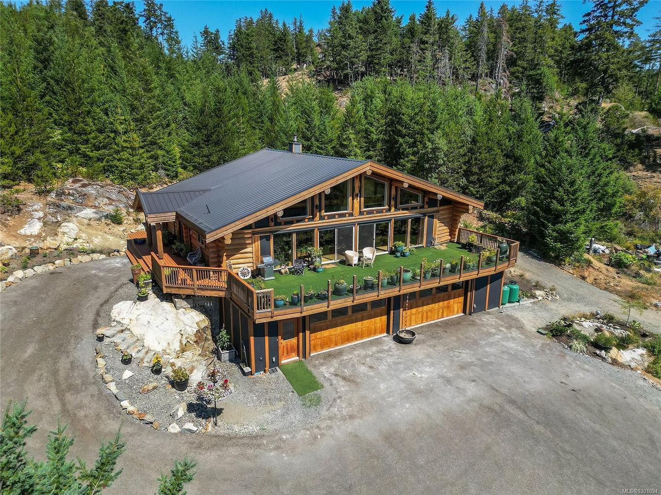 4250 Goldstream Heights Dr, Malahat, BC