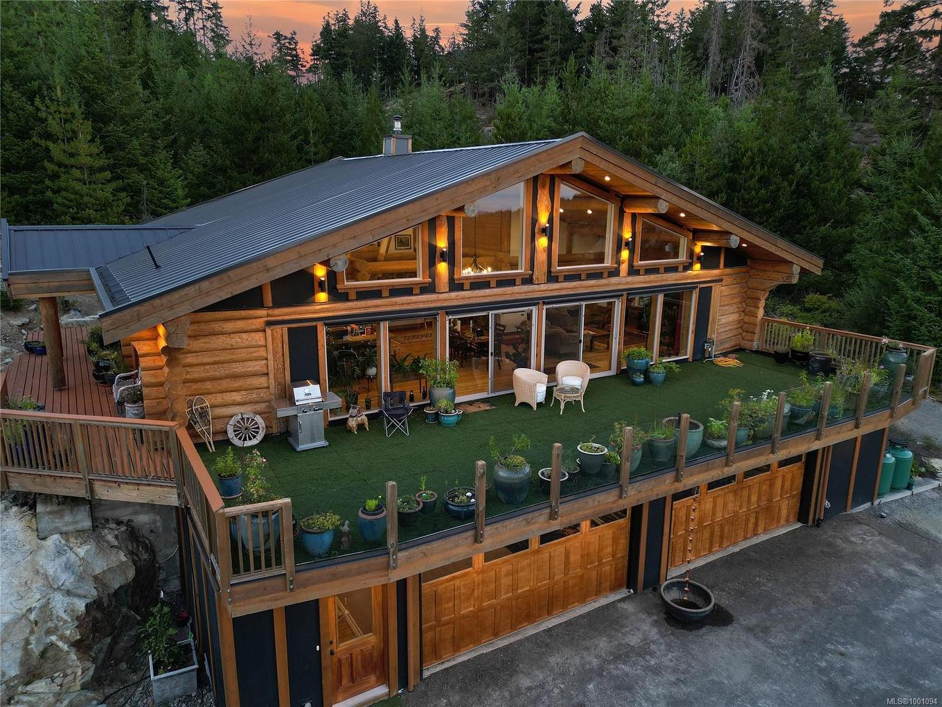 4250 Goldstream Heights Dr, Malahat, BC
