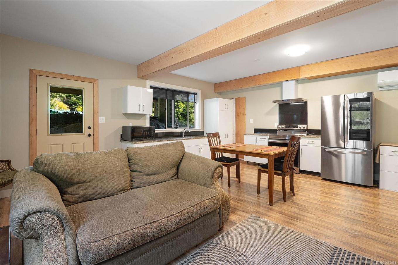 4250 Goldstream Heights Dr, Malahat, BC