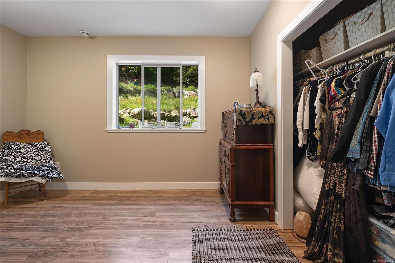 4250 Goldstream Heights Dr, Malahat, BC