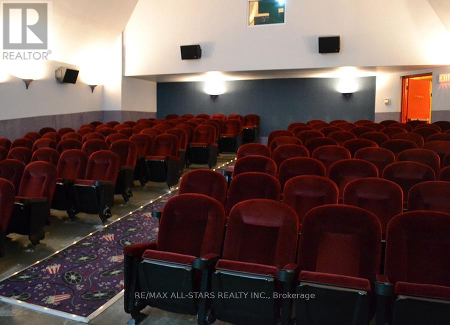 46 Brock Street W, Uxbridge, ON