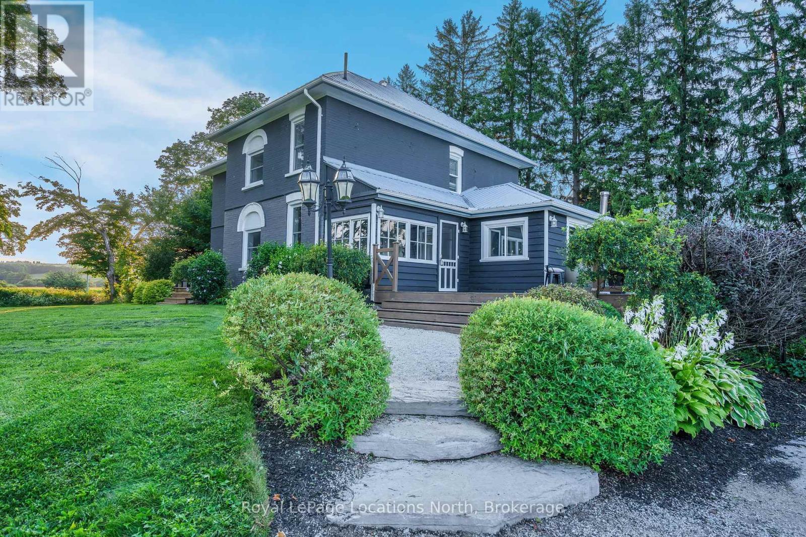 2605 County 42 Road, Clearview, ON - Outdoor