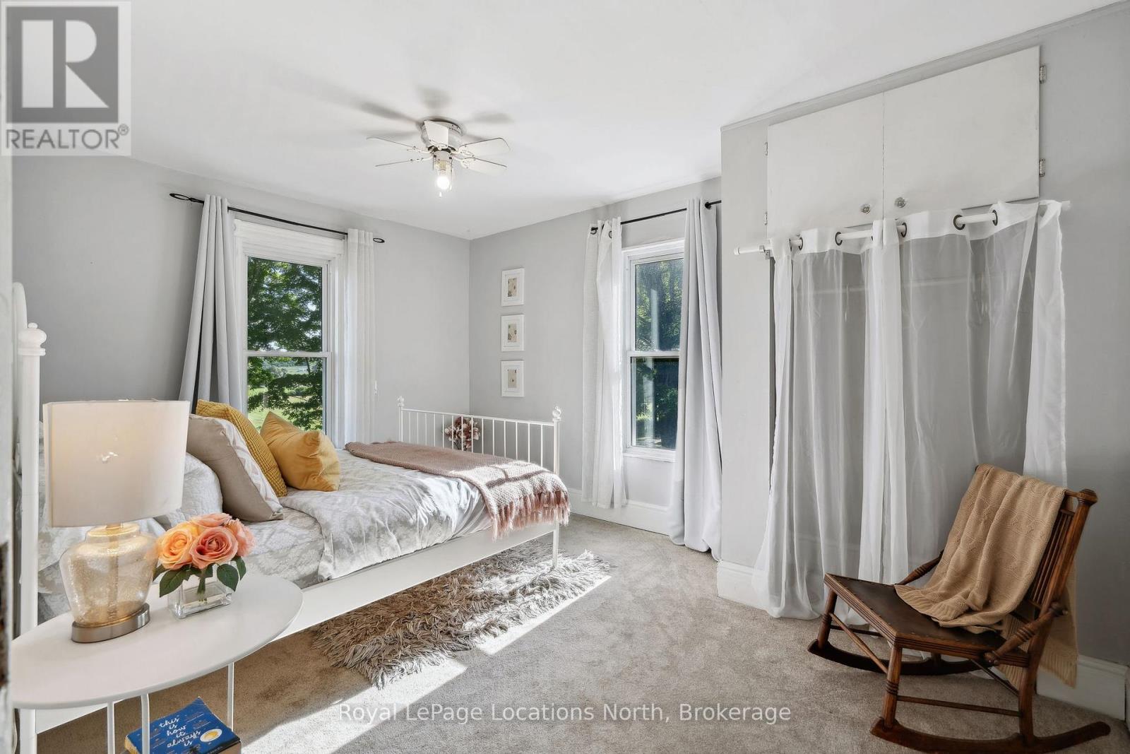 2605 County 42 Road, Clearview, ON - Indoor Photo Showing Bedroom