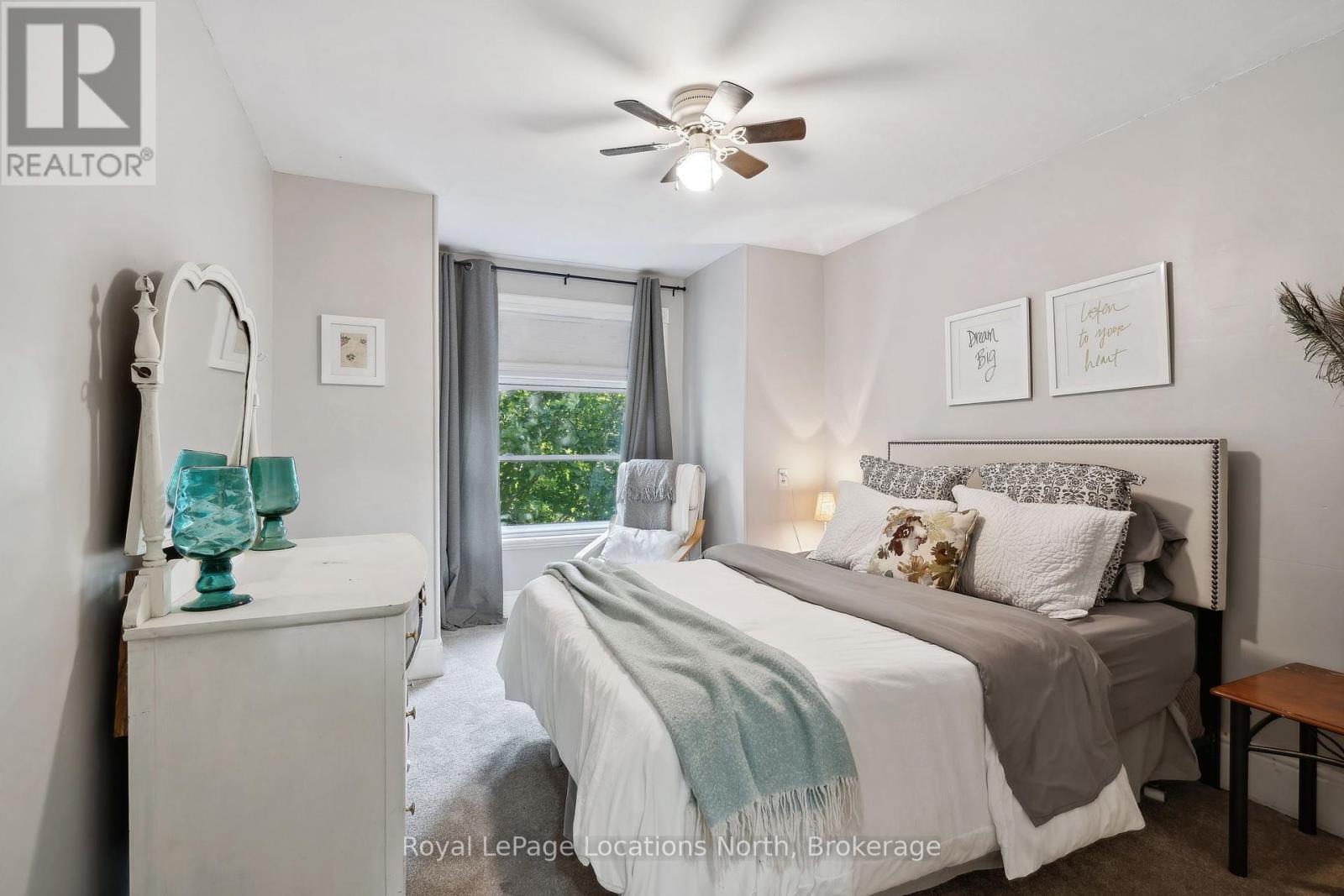 2605 County 42 Road, Clearview, ON - Indoor Photo Showing Bedroom