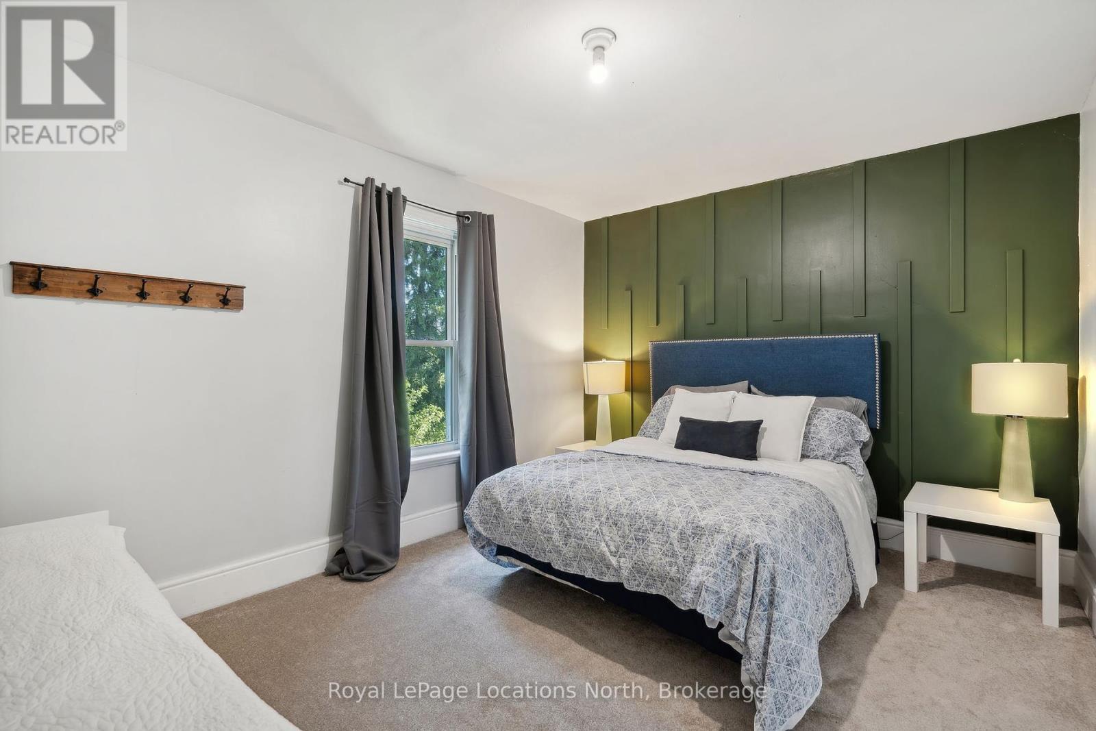 2605 County 42 Road, Clearview, ON - Indoor Photo Showing Bedroom