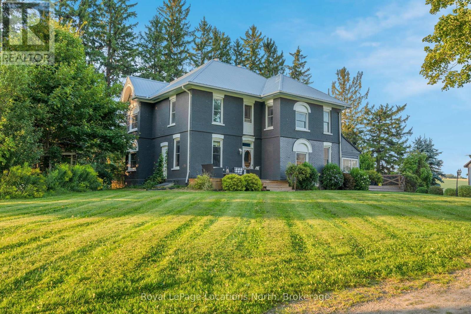 2605 County 42 Road, Clearview, ON - Outdoor With Facade
