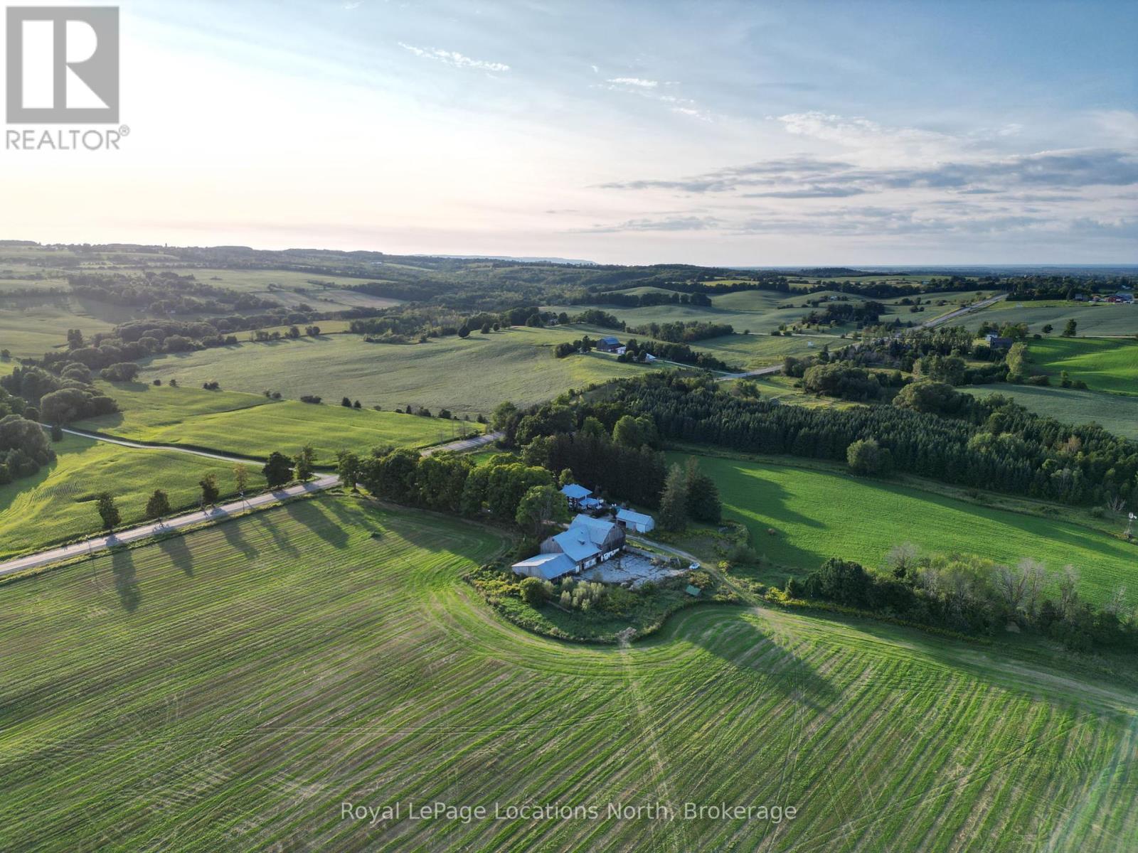 2605 County 42 Road, Clearview, ON - Outdoor With View