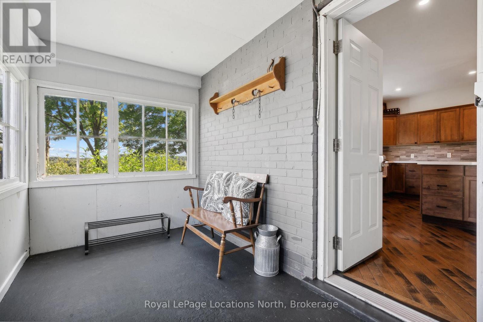 2605 County 42 Road, Clearview, ON - Indoor Photo Showing Other Room