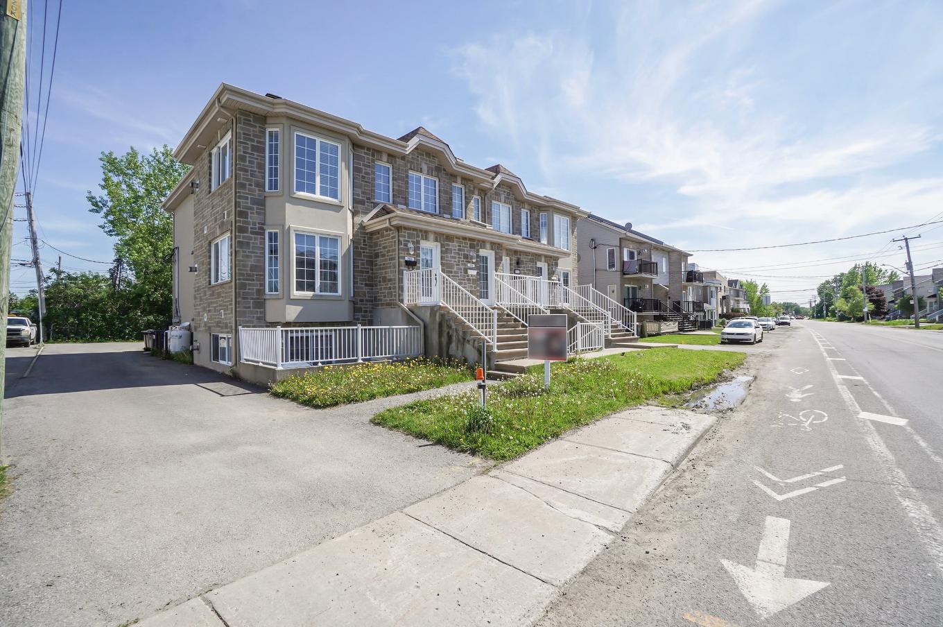 Façade - 7936 Boul. Lévesque E., Laval (Duvernay), QC - Outdoor With Facade