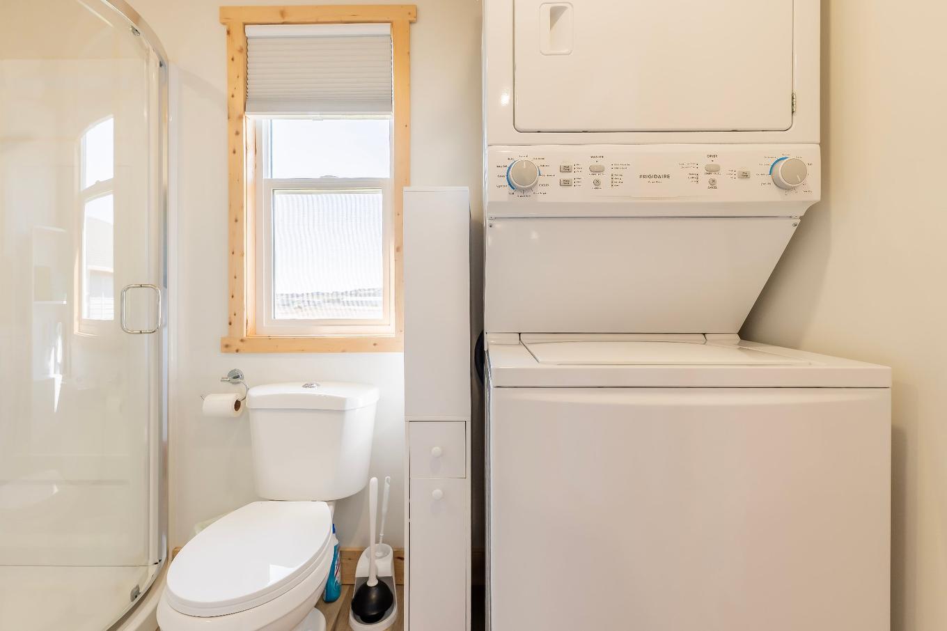 Salle de bains - 38A - 38C Ch. Park, Grosse-Île, QC - Indoor Photo Showing Laundry Room