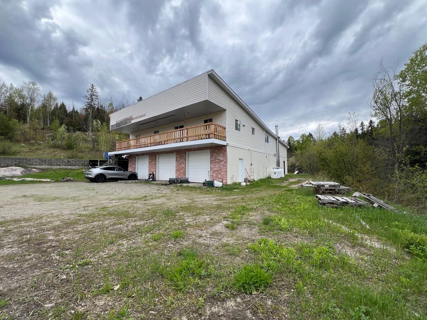 Garage - 835 Ch. Kipawa, Témiscaming, QC - Outdoor