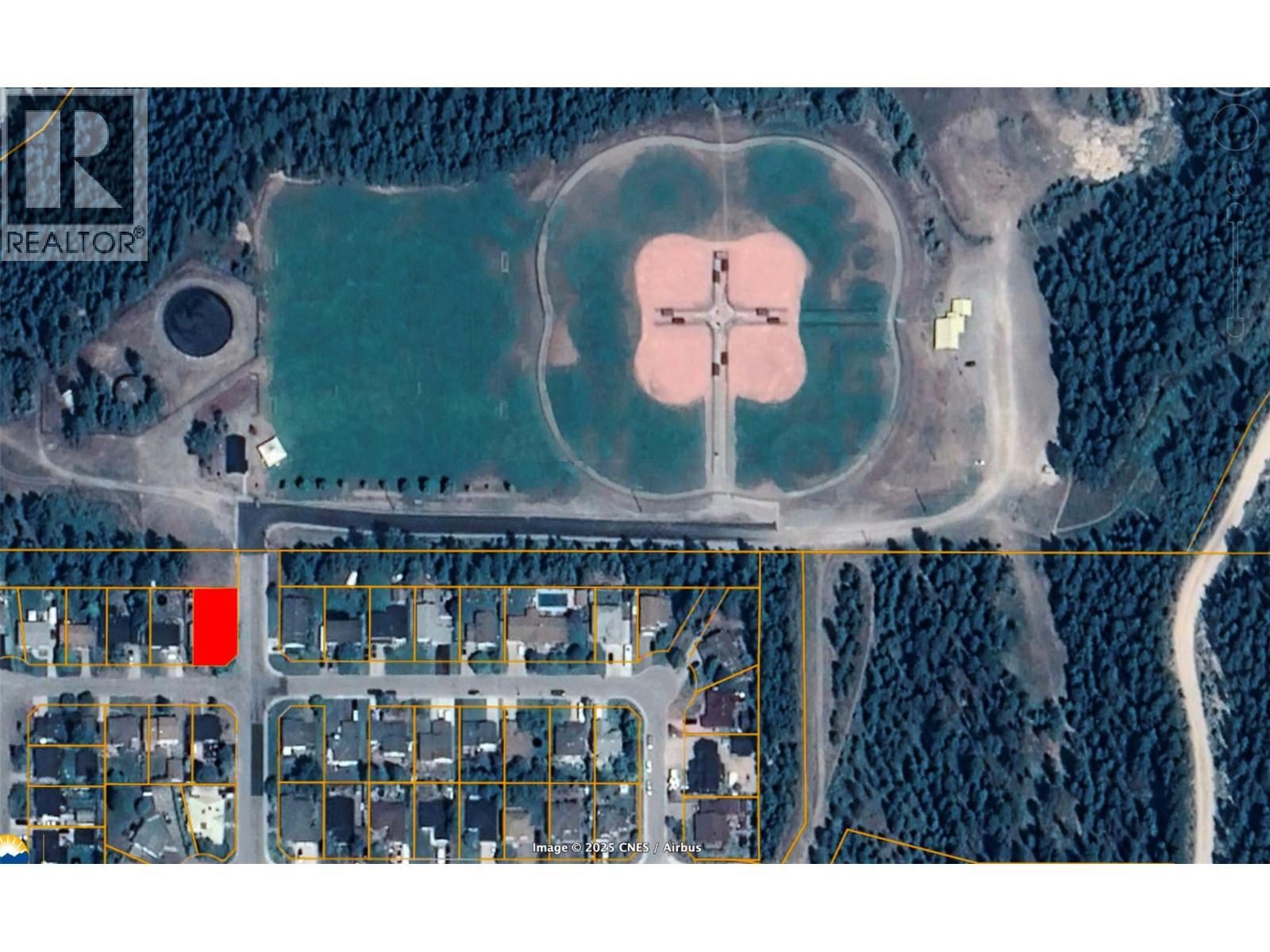 1440 Birch Crescent, Golden, BC -