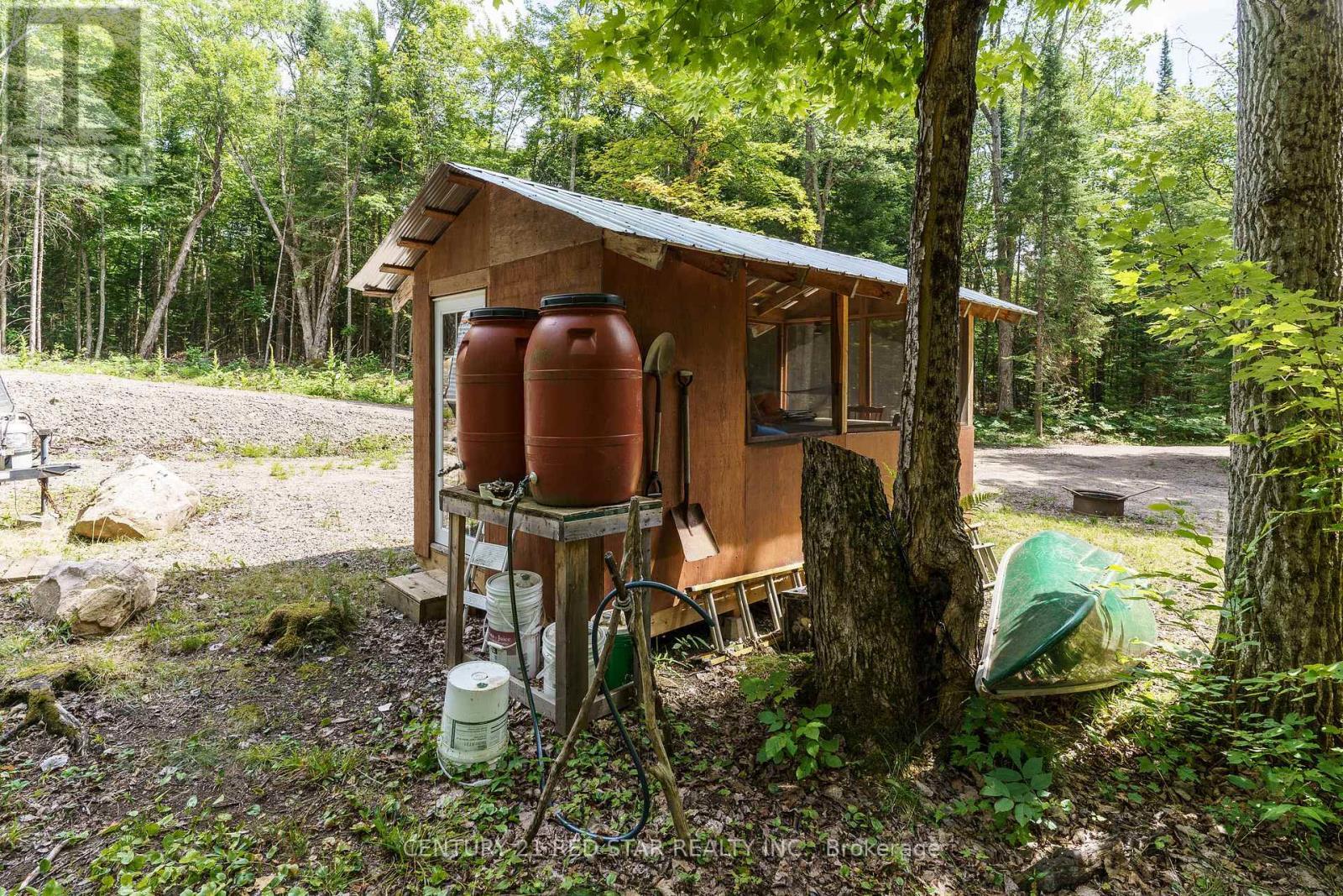 2978 Glamorgan Road, Highlands East, ON