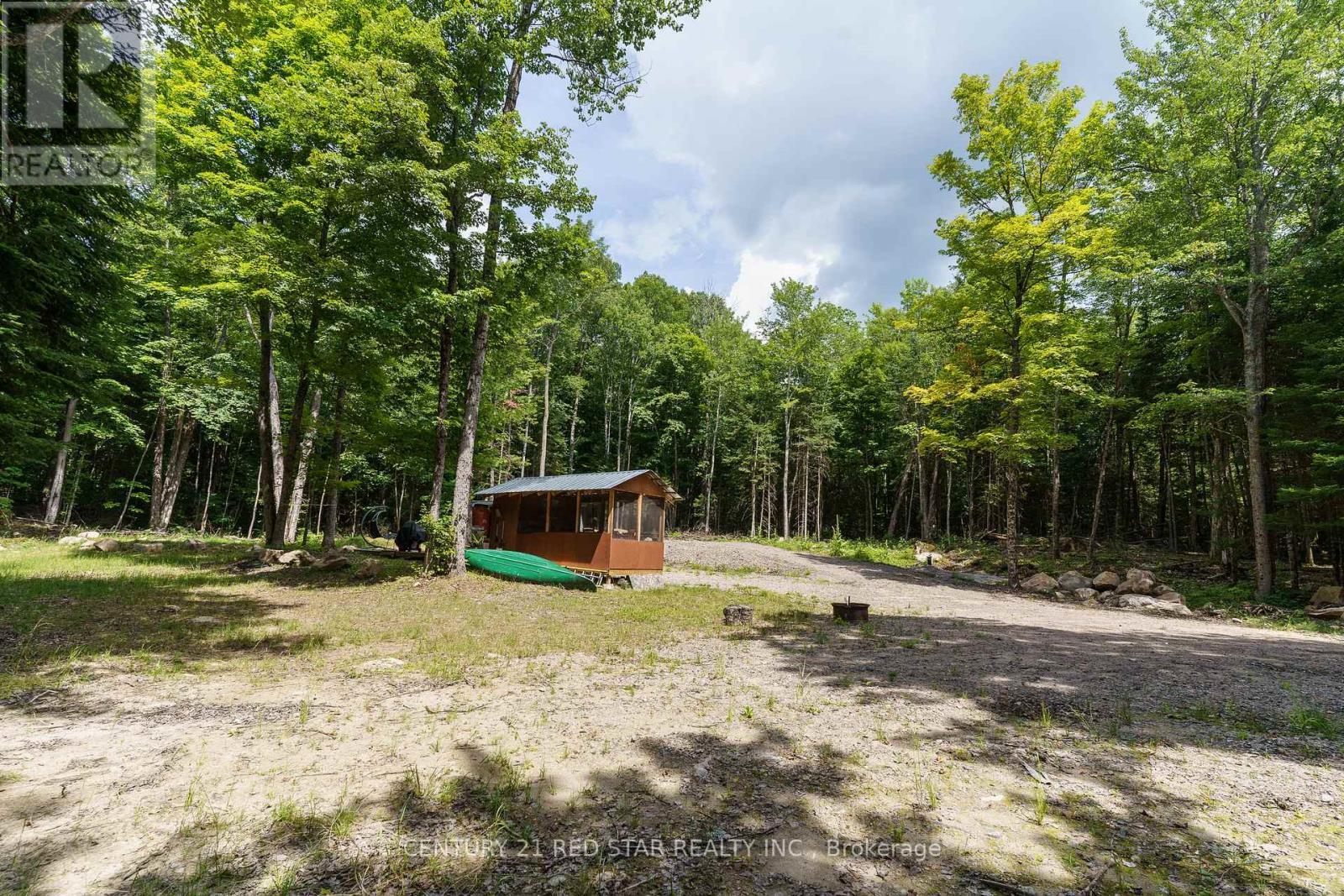 2978 Glamorgan Road, Highlands East, ON