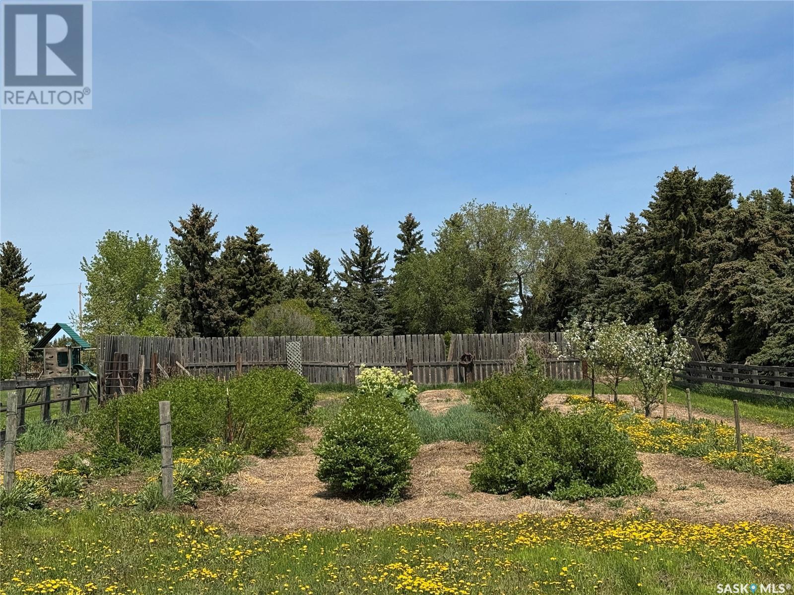 211 A Flowerville Avenue, Lac Pelletier Rm No. 107, SK