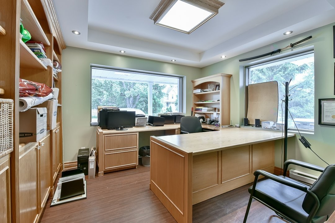 Bureau - 3000 Ch. Ste-Thérèse, Carignan, QC - Indoor Photo Showing Other Room